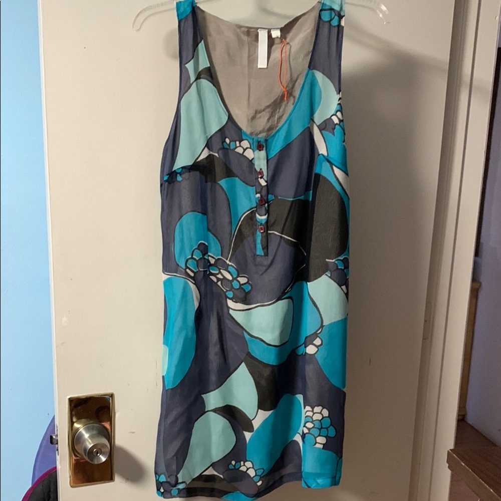 Elegant Blue and Black Sleeveless Dress